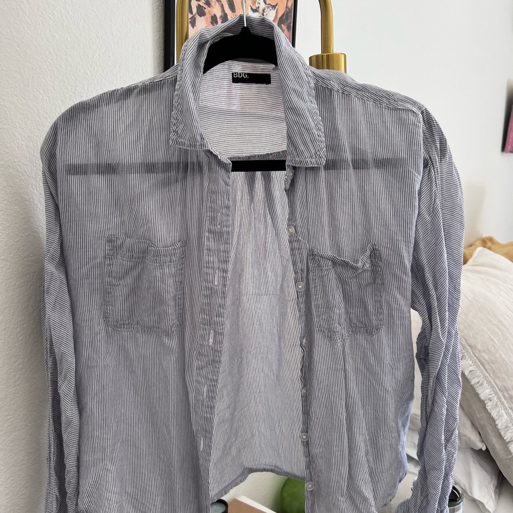 Linen Button Up - Picture 3 of 3